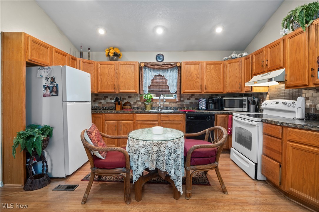 6610 Lear Nagle Road #26, North Ridgeville, Ohio image 13
