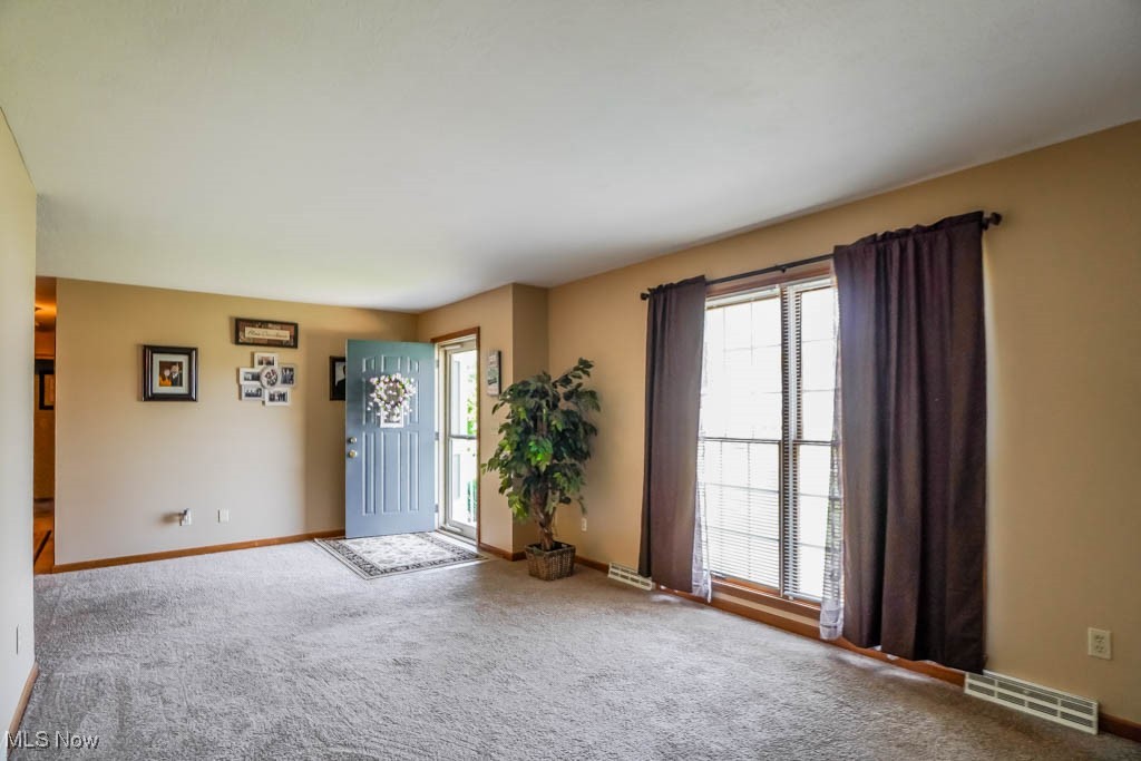 1769 Clearbrook Road, Massillon, Ohio image 5