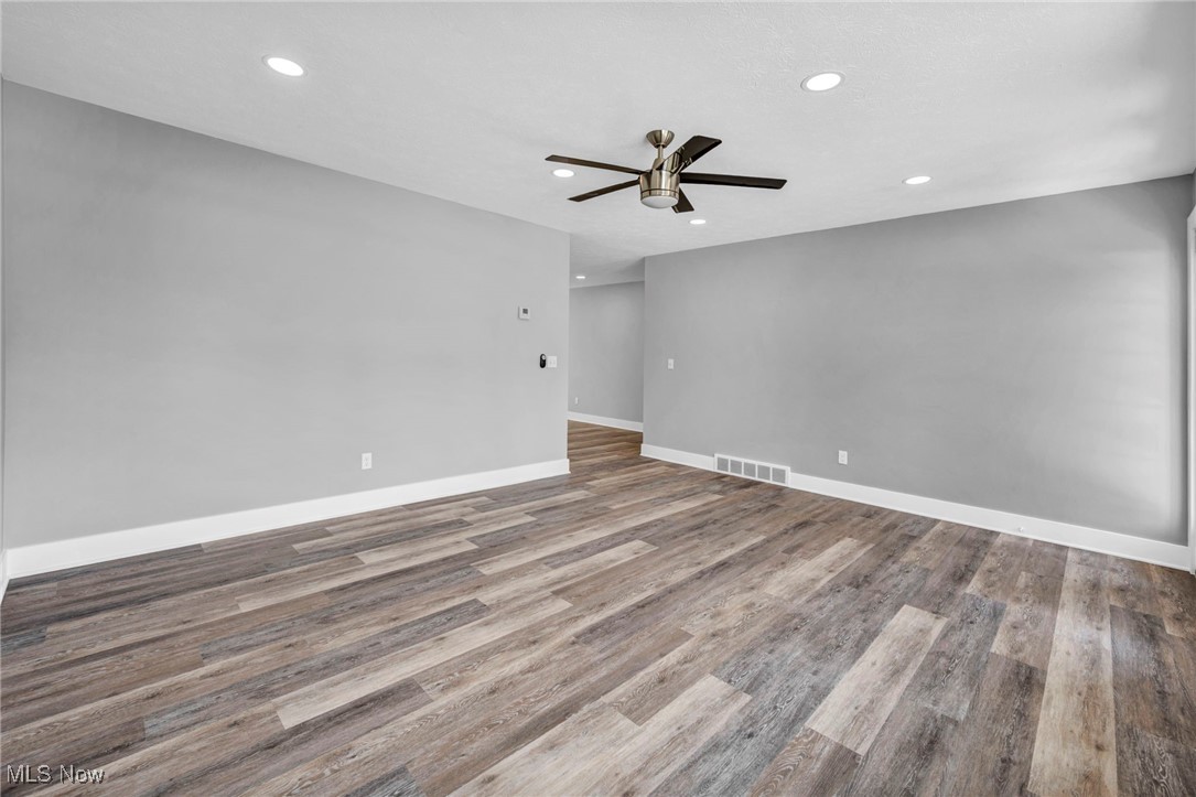 5820 Sandy Hook Drive