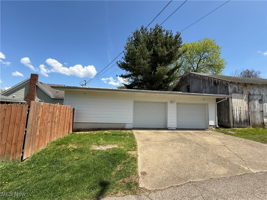 1138 Gomber Avenue, Cambridge, Ohio image 3