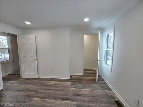 Tiny photo for 1403 Playford Avenue, Zanesville, OH 43701 (MLS # 5187658)