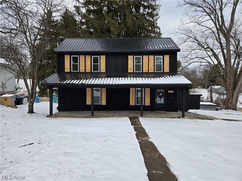 Photo of 1403 Playford Avenue, Zanesville, OH 43701 (MLS # 5187658)