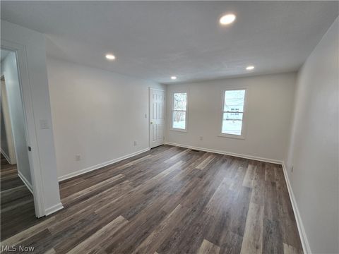 Tiny photo for 1403 Playford Avenue, Zanesville, OH 43701 (MLS # 5187658)