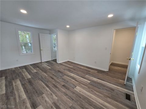 Tiny photo for 1403 Playford Avenue, Zanesville, OH 43701 (MLS # 5187658)