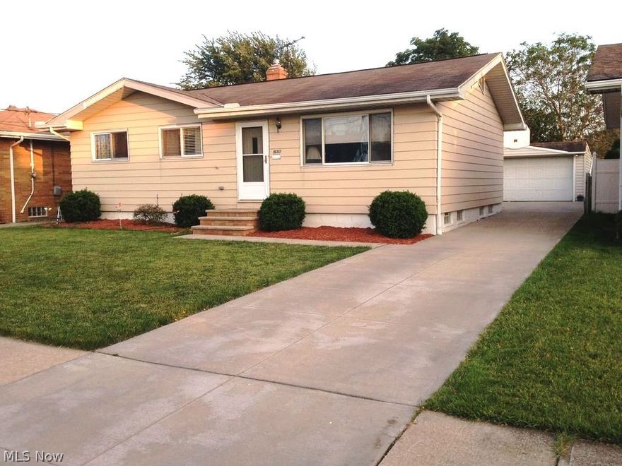 New Listing ... 3 Bedroom, 2 Full Baths, Desirable Brook Park  - Vinyl & Aluminum Maintenance Free Siding, Newer Kit, Dishwasher 2016, Bath, Flooring, Electric Upgraded Breaker Box, Custom Window Treatments, Appliances, Awesome Large L-shaped Recreation Rm Plus 2nd New Full Bath Room,  Larger Square Foot Ranch featuring Cathedral Ceilings with a Modern Open Floor Plan. Eat-in Kitchen, Dining Rm & Living Rm, New Gas Furnace 2/2014 Chain Link Fenced Yard, Beautifully Maintained Lawn, Concrete Driveway, Oversized 2 Car Garage.. #4194443