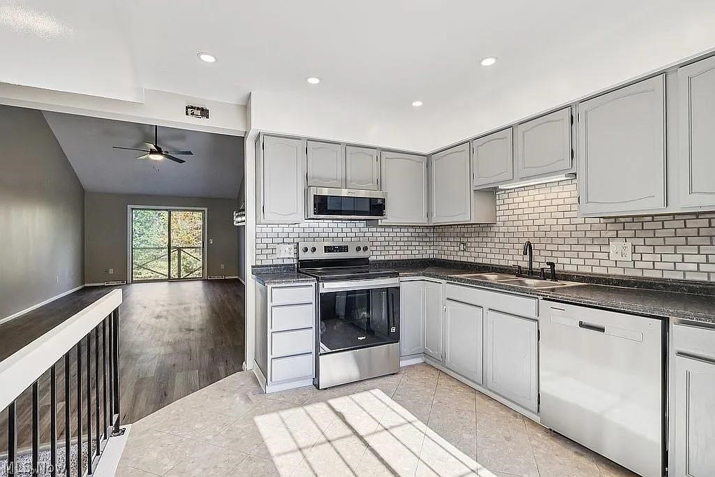 Heather Hill - Residential