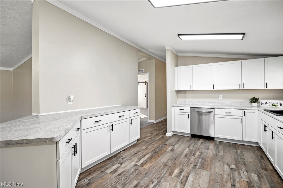 Lorain Stone - Residential