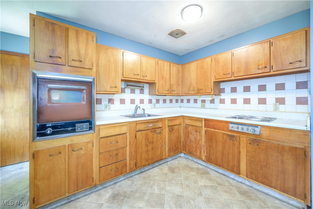 476 Laurel Drive