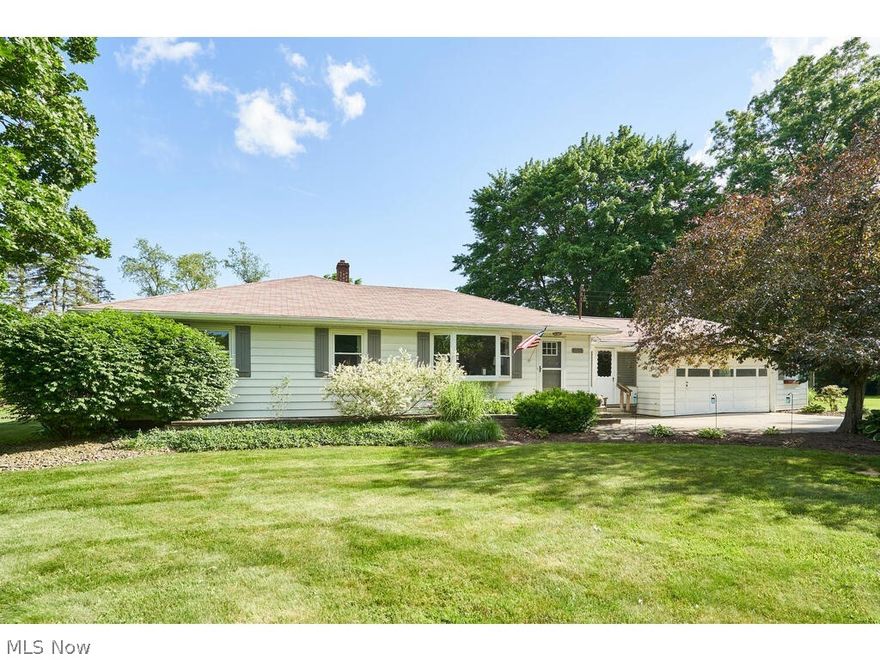 Wonderful ranch on quiet dead end street with one acre lot and beautiful country views. Kitchen  opens to large dining space Call to see this charming 3 bedroom 2 bath home. Master with private bath . The master bath has a sink and dressing table ,plus stack able washer, dryer and walk in closet. Hardwood floors refinished in Living room, dining room, and 3 bedroom! The living room has a large bayed window and newer front doors. Windows have also been updated. n Main bath has been remodeled and even has a sky tube for natural lighting. Partially finished rec room framed and ready to go.