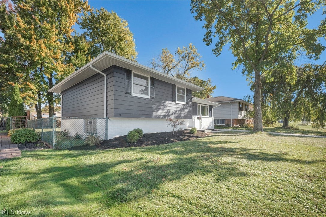 307 Saint Lawrence Boulevard