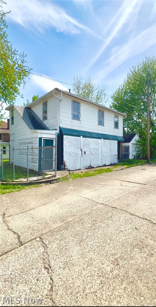 Bennet Cooks Adn - Residential