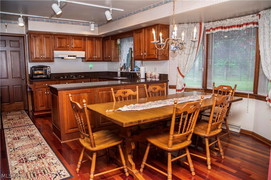 City/Canfield - Residential