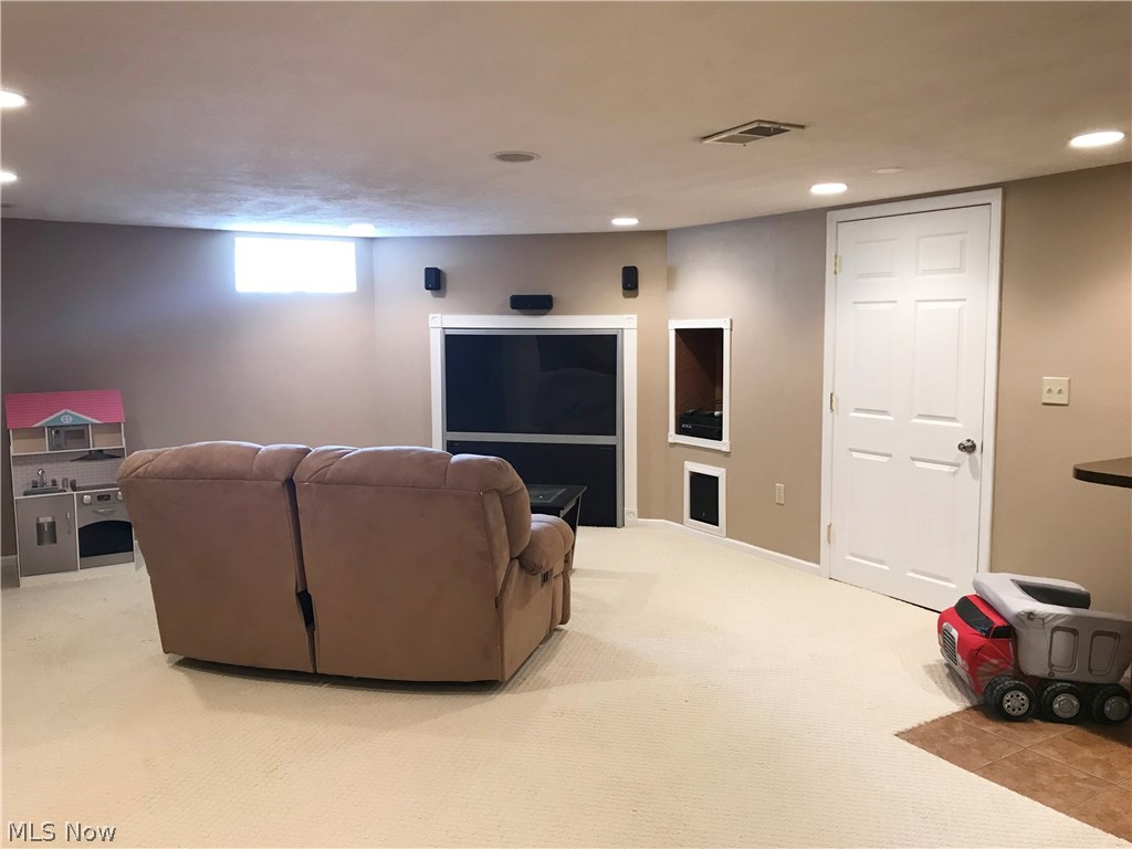 D Neros - Residential