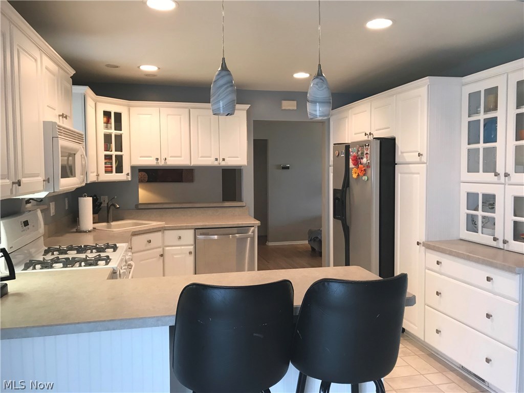 D Neros - Residential