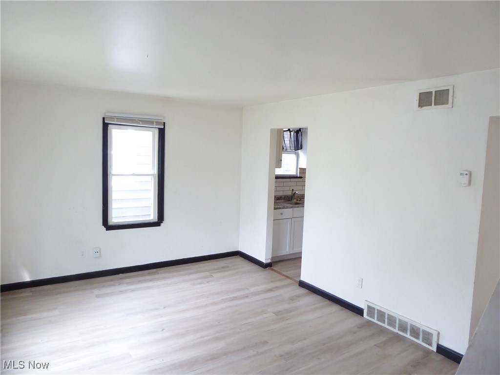 Bellaire/Puritas - Residential