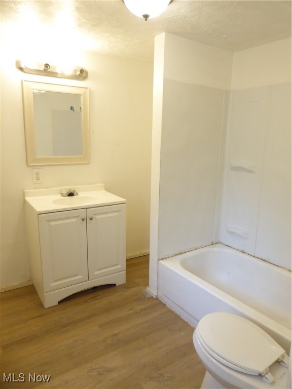 Bellaire/Puritas - Residential