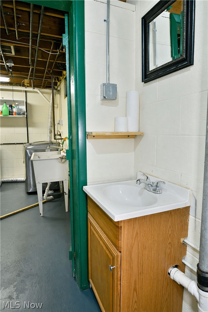 Poland Heights - Residential