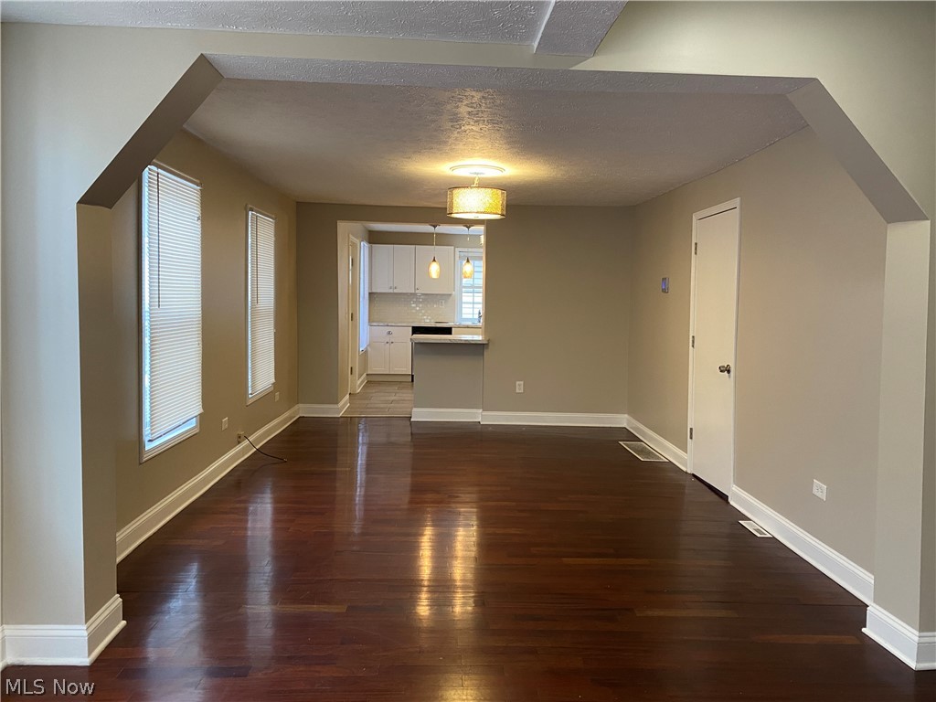 Hoyt - Residential Lease