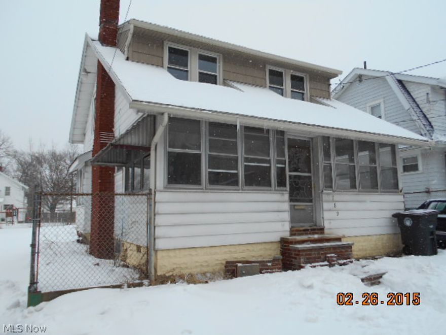 Little colonial in Kenmore. Perfect investment home. Priced to sell. Fixer upper in Akron Ohio.  Selling as. Buyer will be responsible for all inspections and due diligence. Seller will make no repairs or concessions. Proof of funds with all offers.
