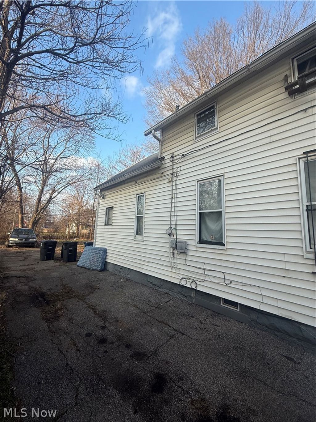 Photo of 9515 Easton Avenue, Cleveland, OH 44104 (MLS # 5198809)