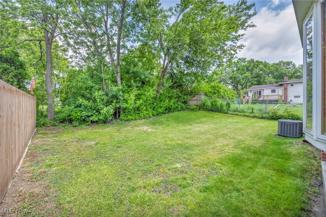 435 Roanoke Avenue, Cuyahoga Falls, Ohio image 35