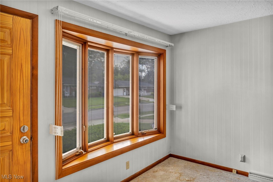 435 Roanoke Avenue, Cuyahoga Falls, Ohio image 7