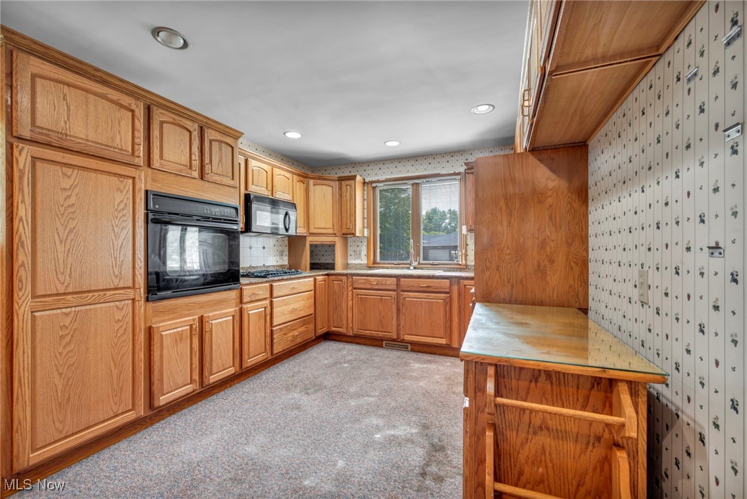 435 Roanoke Avenue, Cuyahoga Falls, Ohio image 12