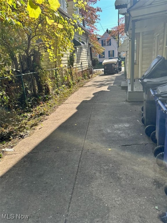 Stone Hickox Hosmer Bates & Sm - Residential Income