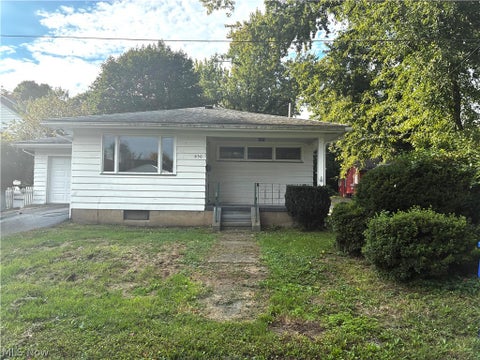 Homes For Sale - 650 Inez Ave<br/> East Liverpool, OH 43920
