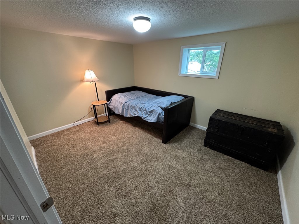 208 Walton Avenue, Barnesville, Ohio image 37