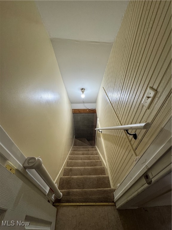 208 Walton Avenue, Barnesville, Ohio image 33