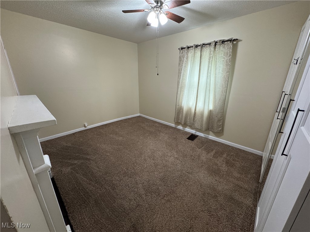 208 Walton Avenue, Barnesville, Ohio image 18