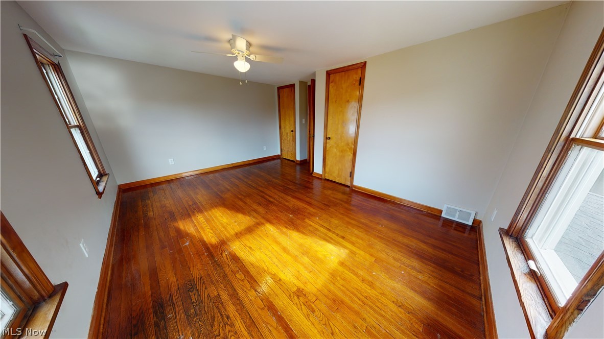 Original Town Of Grandon - Residential