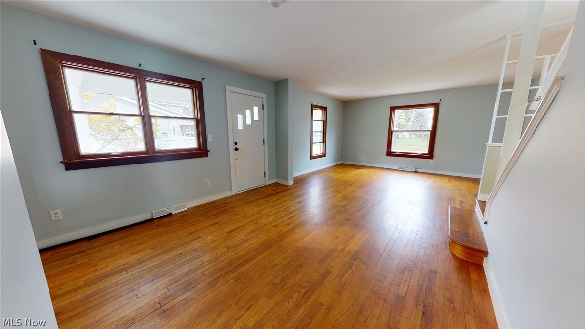 Original Town Of Grandon - Residential