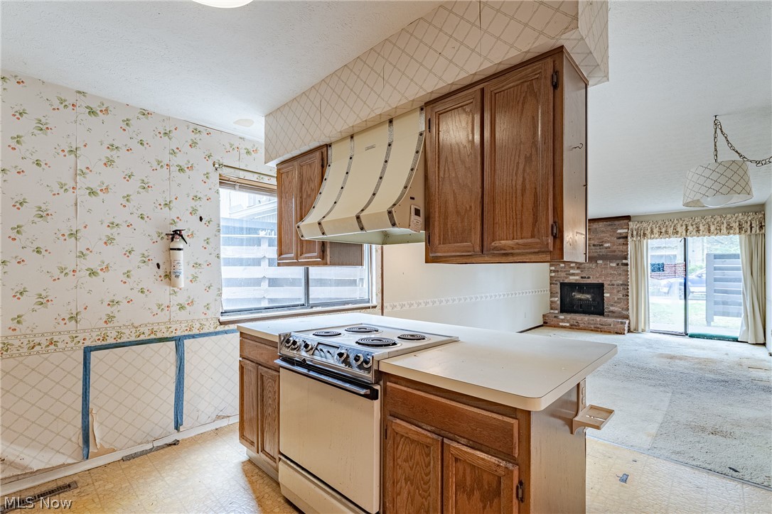 The Villages Condo - Residential