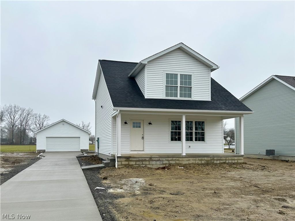 Photo of 1587 Drexel Avenue NW, Warren, OH 44485 (MLS # 5192995)