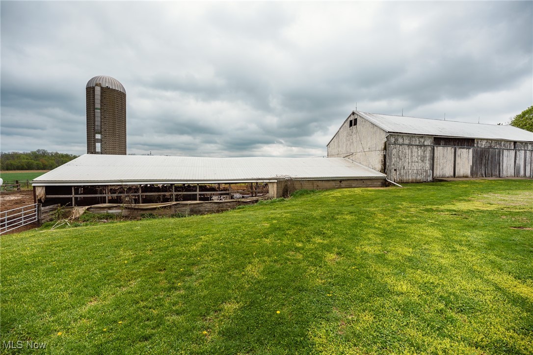 Bair Road, Dover, Ohio image 33