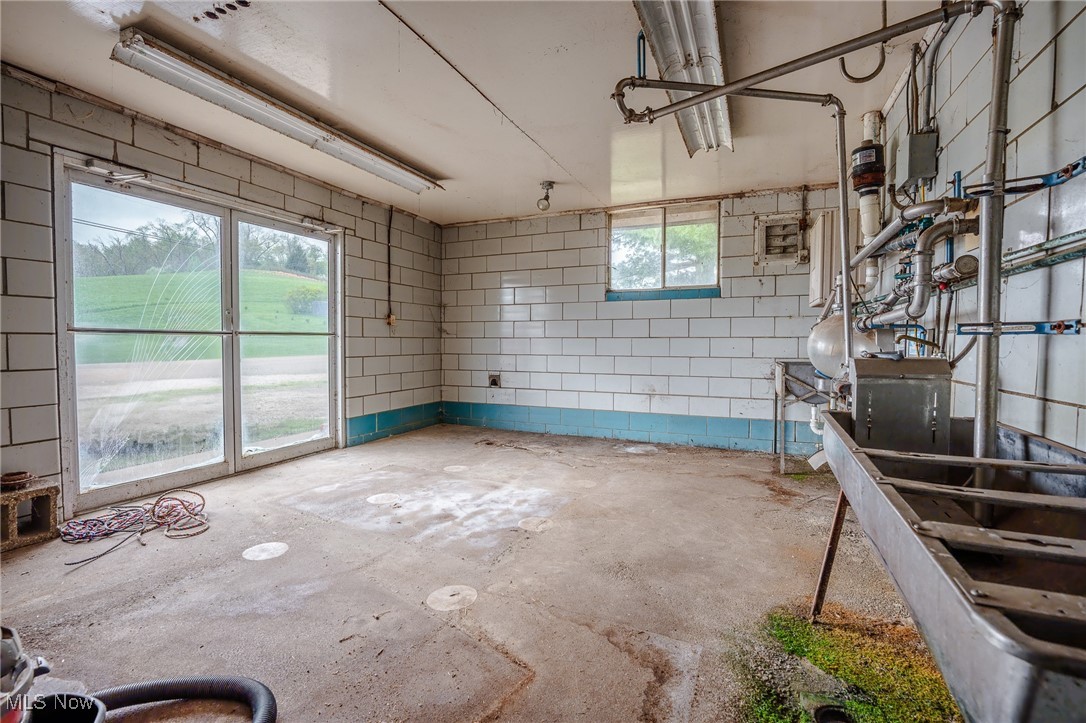 Bair Road, Dover, Ohio image 38