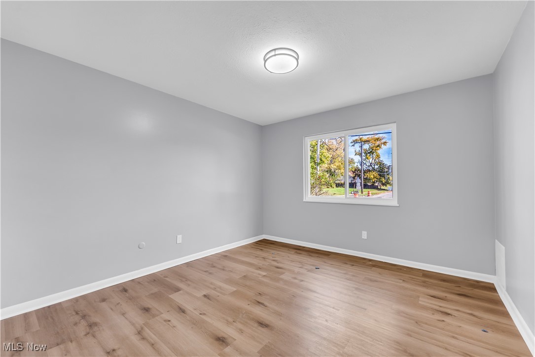 Cottage Home - Residential Income