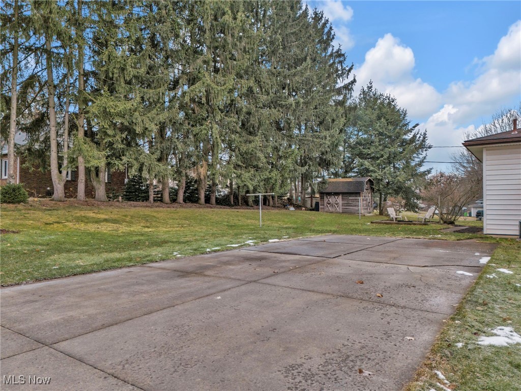 600 E Paradise Street, Orrville, Ohio image 29