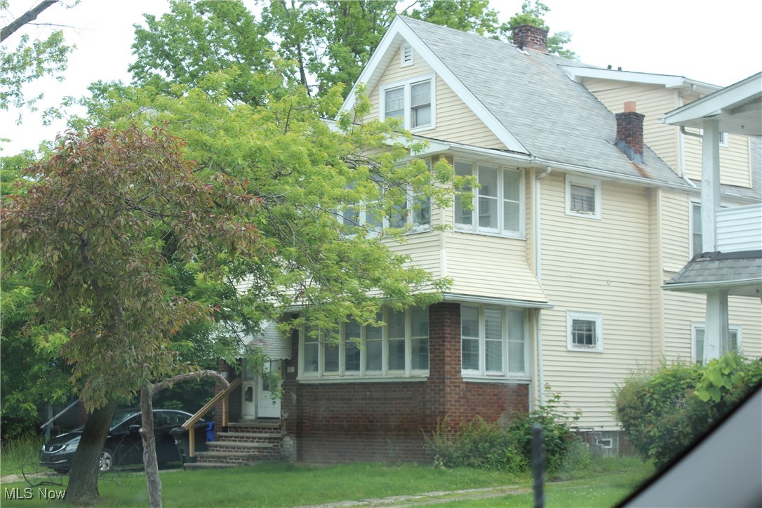 1875 Lampson Road