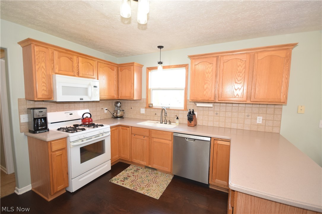 Hoover Estates - Residential