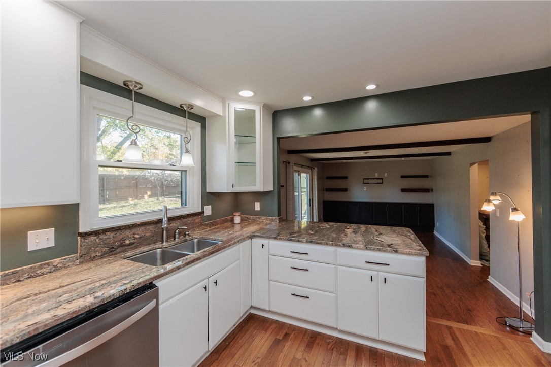 15639 Indianhead Lane