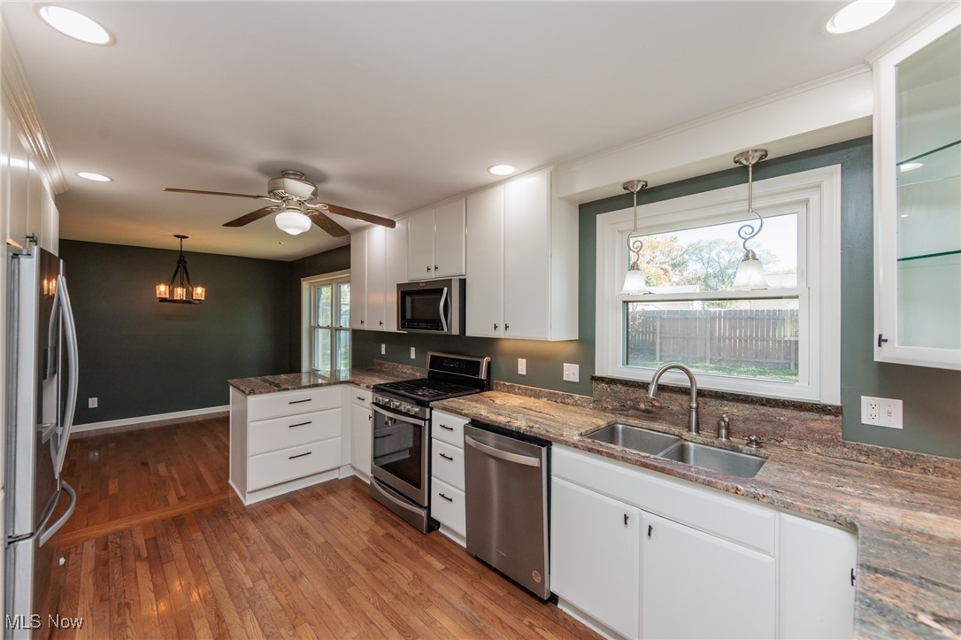 15639 Indianhead Lane