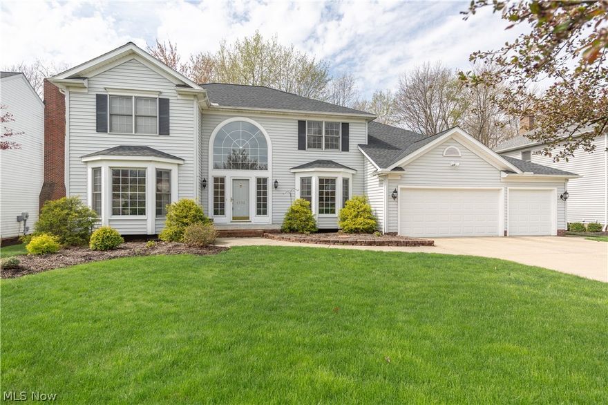 Luxuriously appointed, exceptionally updated and well-maintained home with 3-car garage in the highly sought-after Huntington Woods subdivision. A soaring foyer with open staircase and palladium window greets you. The modern open floor plan features Bruce Premium hardwood floors and crown moldings in the dining room, living room and family room with updated modern lighting fixtures throughout 1st floor. The family room has a fireplace, vaulted ceiling and newly built-in connection for media. The gourmet kitchen is a chef’s dream starting with built-in Viking Professional appliances, granite counter tops, Travertine back splash and under-cabinet lighting. Professionally painted throughout 1st floor and all bedrooms. On the second floor are four bedrooms with large closets and ceiling fans. Another full bath with double vanity and ample storage space. The master suite includes a vaulted ceiling, features large walk-in his and her closet with a custom built-in Elfa system plus a large mas