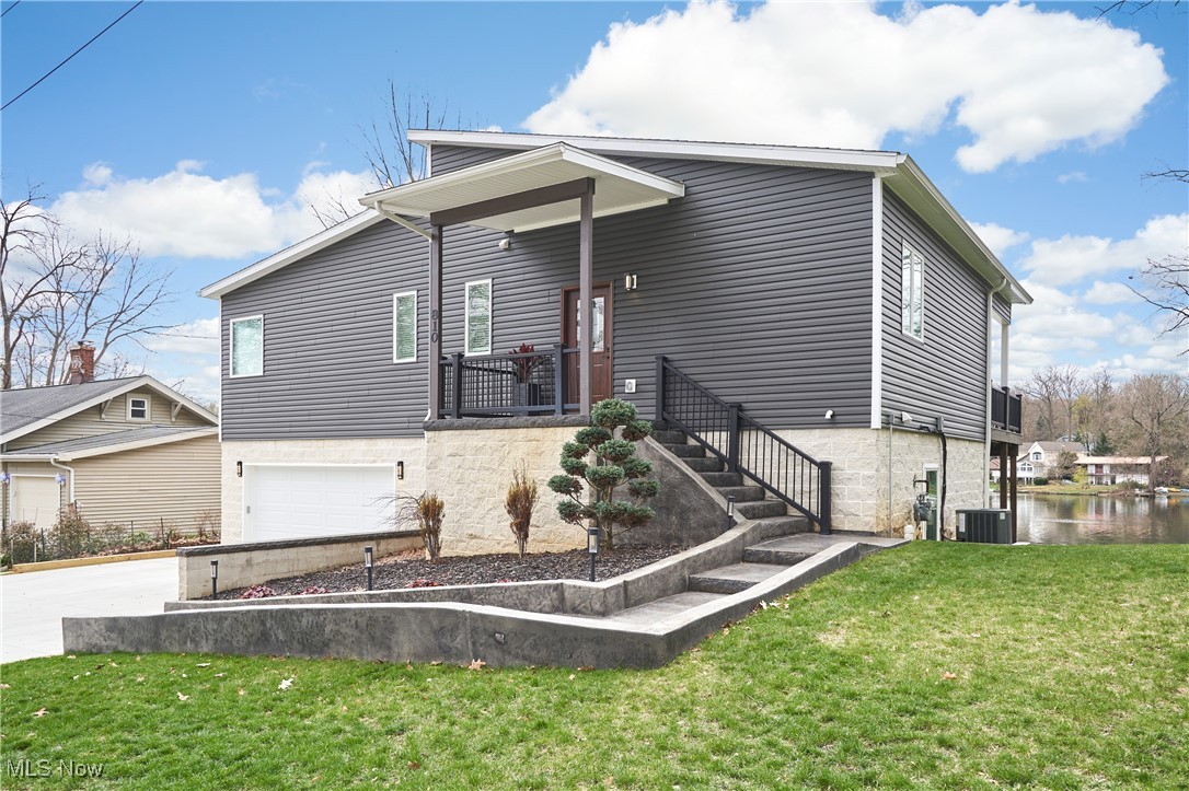 Hower Lake - Residential
