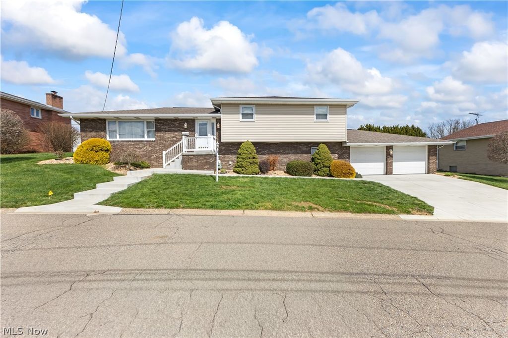 Photo of 123 Brian Street, Mingo Junction, OH 43938 (MLS # 5196673)