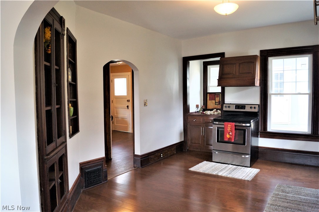 Village/Minerva - Residential