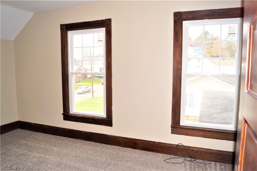 Village/Minerva - Residential