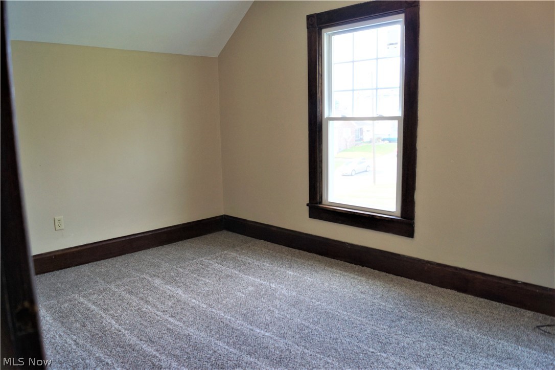 Village/Minerva - Residential